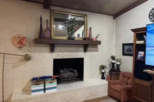 449 Ruth St, Hawkins, TX 75765 - Photo 8