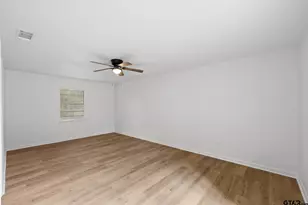 810 Pineland Ln, Lindale, TX 75771 - Photo 22