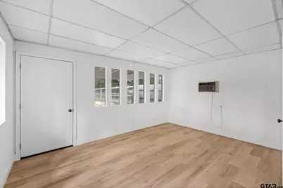 810 Pineland Ln, Lindale, TX 75771 - Photo 32