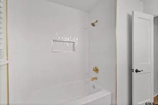 810 Pineland Ln, Lindale, TX 75771 - Photo 20