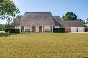 108 An County Road 167, Elkhart, TX 75839 - Photo 2