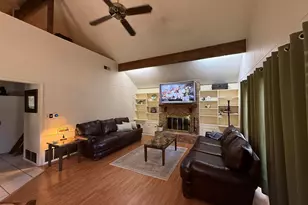 20985 Lee Ln, Chandler, TX 75758 - Photo 14