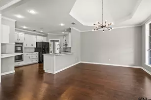 100 Turnberry Cir, Mt Pleasant, TX 75455 - Photo 12