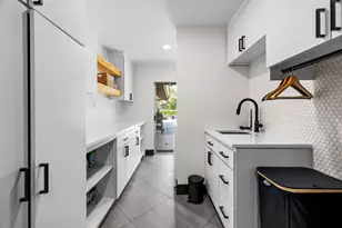 1300 Montclair St, Longview, TX 75601 - Photo 10