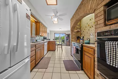 126 County Road 4212, Jacksonville, TX 75766 - Photo 14