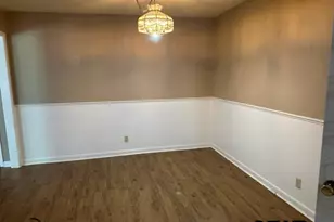 5702 Foxcroft Rd, Tyler, TX 75703 - Photo 6