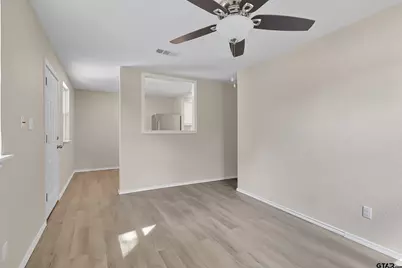 1005 E 9th, Mt Pleasant, TX 75455 - Photo 6