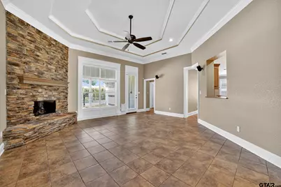 842 Carriage Dr, Tyler, TX 75703 - Photo 6