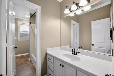842 Carriage Dr, Tyler, TX 75703 - Photo 18