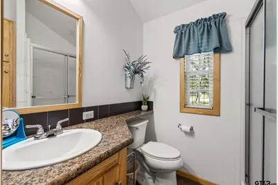 905 Cr 4914, Ben Wheeler, TX 75754 - Photo 36