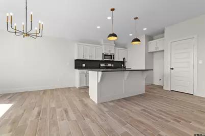 16525 Crossing Circle, Lindale, TX 75771 - Photo 10