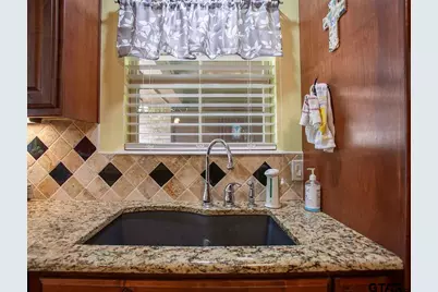 18278 Merigale Drive, Troup, TX 75789 - Photo 14