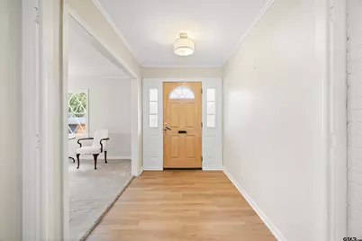 1602 Dennis Dr, Tyler, TX 75701 - Photo 2