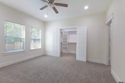 412 Crosby St, Lindale, TX 75771 - Photo 18