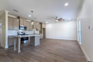 412 Crosby St, Lindale, TX 75771 - Photo 10