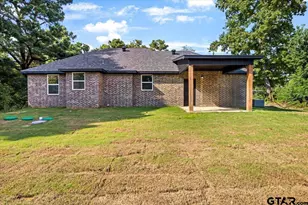 382 Pecos St, Bullard, TX 75757 - Photo 2