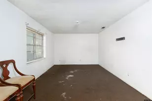 2114 Martin Luther King Blvd, Palestine, TX 75803 - Photo 6