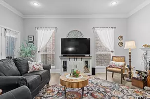 2410 Dietz Ln, Tyler, TX 75701 - Photo 8