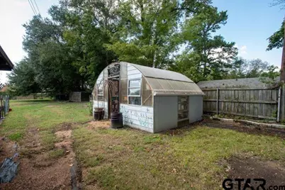 319 Spruce Street, Van, TX 75790 - Photo 28