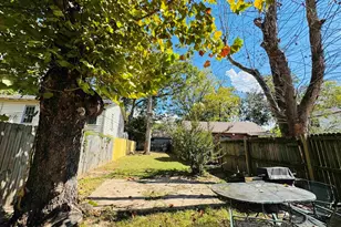 1417 N Emerson, Tyler, TX 75702 - Photo 12