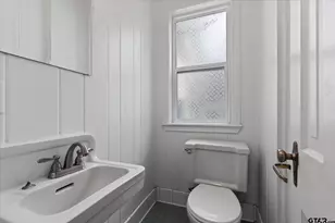 513 E Young St, Longview, TX 75602 - Photo 26