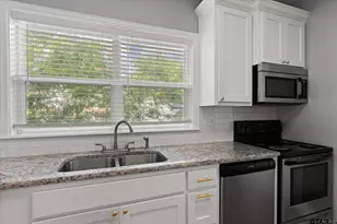 513 E Young St, Longview, TX 75602 - Photo 22