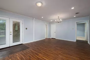 300 Robert E Lee Dr, Tyler, TX 75703 - Photo 10