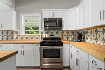 1009 N Pacific, Mineola, TX 75773 - Photo 24
