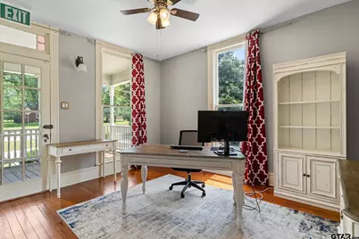 1009 N Pacific, Mineola, TX 75773 - Photo 10