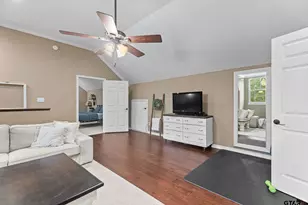 16691 S Lakeview Dr, Troup, TX 75789 - Photo 20