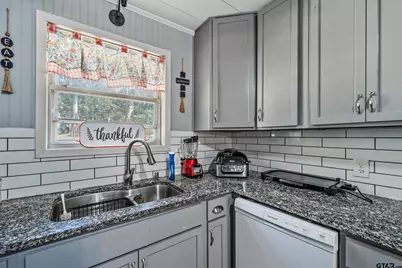 271 Nottingham, Rusk, TX 75785 - Photo 6