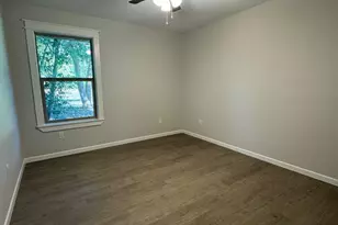 207 Westview St, Palestine, TX 75803 - Photo 10