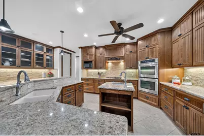14052 Pine Overlook Dr, Flint, TX 75762 - Photo 10
