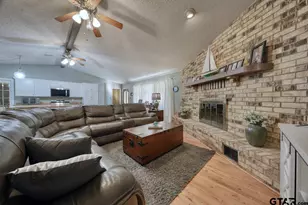 114 Hideaway Ln E, Hideaway, TX 75771 - Photo 4