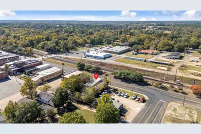 208 N Commerce Street, Overton, TX 75684 - Photo 12