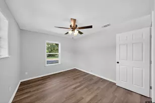 1023 Columbia Ave, Jacksonville, TX 75766 - Photo 22