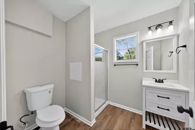 1023 Columbia Ave, Jacksonville, TX 75766 - Photo 14