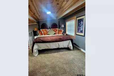 906 S Main St, Lindale, TX 75771 - Photo 16