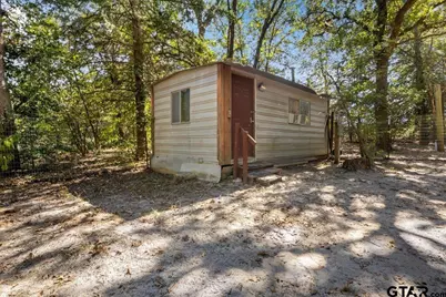 23207 Holly Road, Mineola, TX 75773 - Photo 10