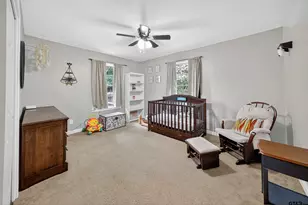 306 4th St, Palestine, TX 75803 - Photo 10
