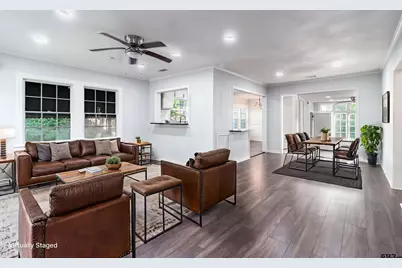 1430 S Glenwood Blvd, Tyler, TX 75701 - Photo 12