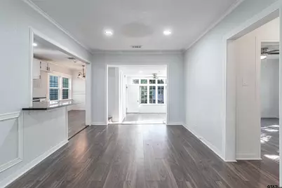 1430 S Glenwood Blvd, Tyler, TX 75701 - Photo 10