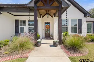 7322 Willow Creek Dr, Tyler, TX 75703 - Photo 2