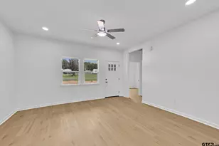 240 Elm St, Winona, TX 75792 - Photo 4