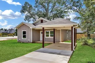 240 Elm St, Winona, TX 75792 - Photo 2