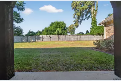 129 Settlers Ct, Palestine, TX 75801 - Photo 40