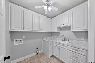 129 Settlers Ct, Palestine, TX 75801 - Photo 12