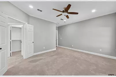 129 Settlers Ct, Palestine, TX 75801 - Photo 16