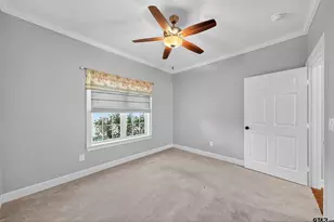 129 Settlers Ct, Palestine, TX 75801 - Photo 10