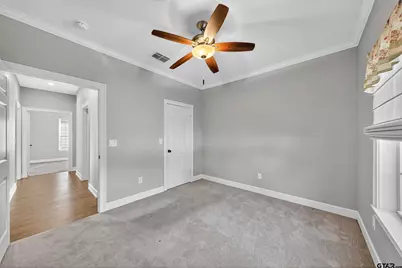 129 Settlers Ct, Palestine, TX 75801 - Photo 8